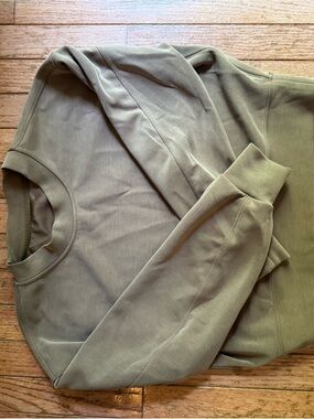 Lululemon Mocha Align Crewneck